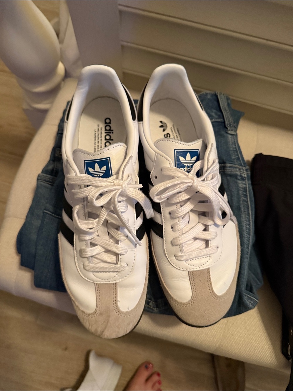 adidas White & Black Leather Classic Sneakers with Blue Logo
Sambas